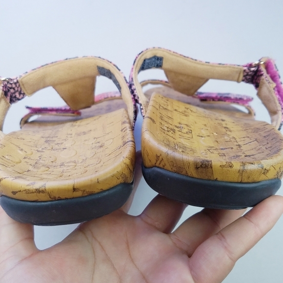 Vionic | Viviana Orthaheel Jewel Comfort Sandals, size 10 - Picture 11 of 11
